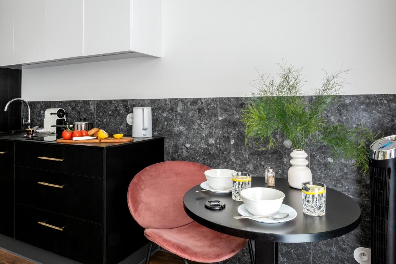 Apartamenty-Wroc Ksiecia Witolda By The River Wroclaw Exterior photo