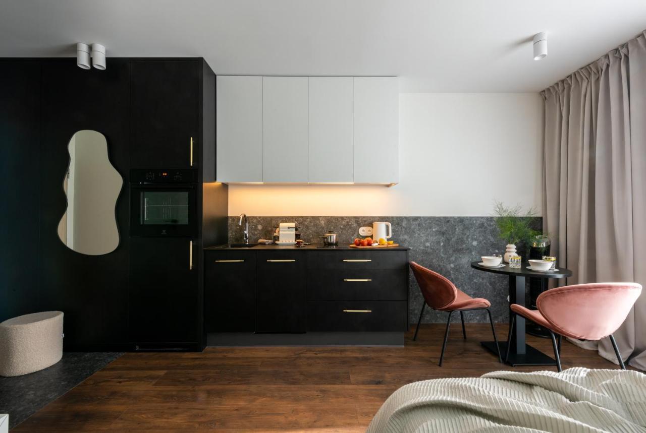 Apartamenty-Wroc Ksiecia Witolda By The River Wroclaw Exterior photo