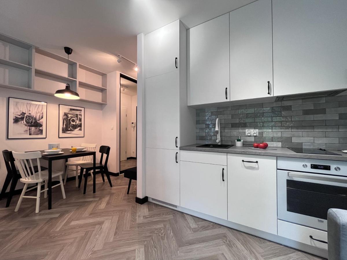 Apartamenty-Wroc Ksiecia Witolda By The River Wroclaw Exterior photo